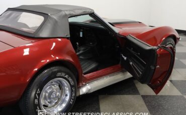 Unknown-Corvette-1968-Burgundy-Metallic-Black-10