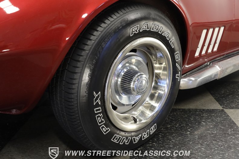 Unknown-Corvette-1968-Burgundy-Metallic-Black-11