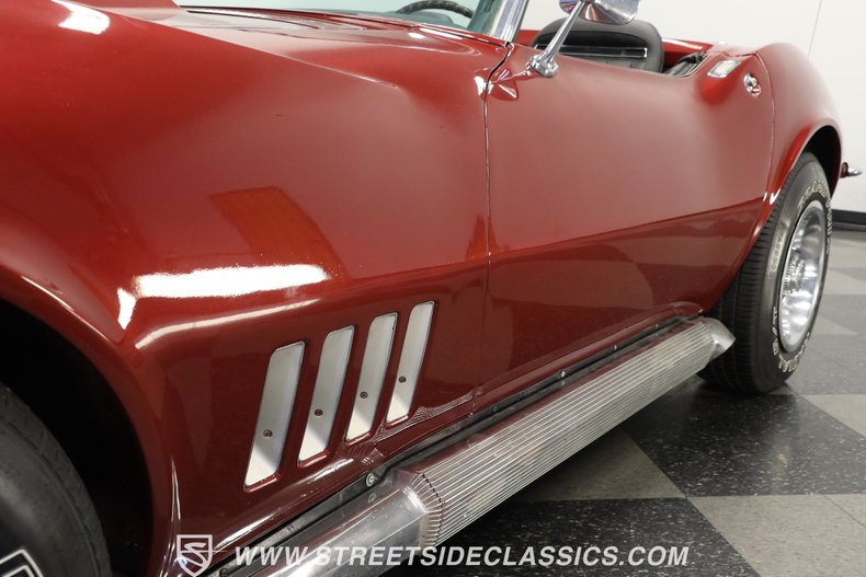 Unknown-Corvette-1968-Burgundy-Metallic-Black-21