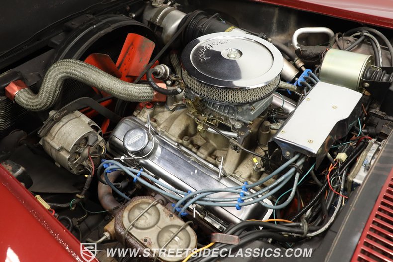 Unknown-Corvette-1968-Burgundy-Metallic-Black-31