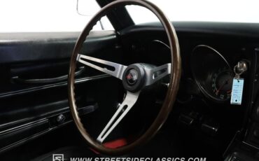 Unknown-Corvette-1968-Burgundy-Metallic-Black-48