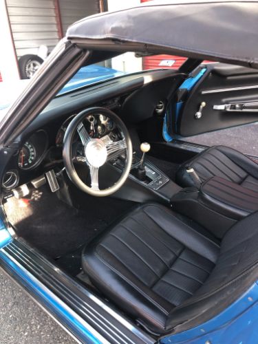 Unknown-Corvette-1968-Lemans-Blue-5