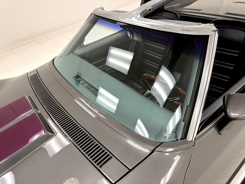 Unknown-Corvette-1968-Shark-Gray-Metallic-Black-12