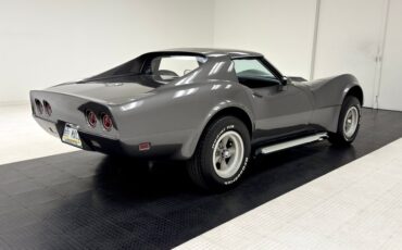 Unknown-Corvette-1968-Shark-Gray-Metallic-Black-4