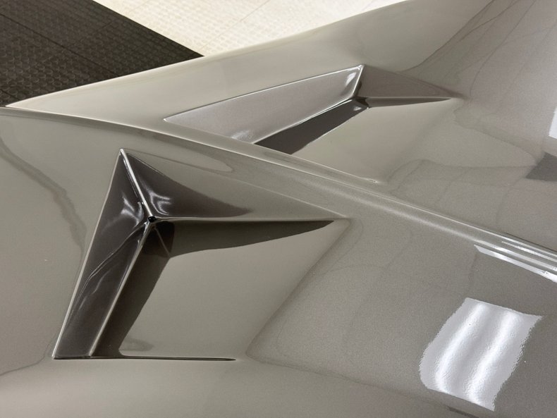 Unknown-Corvette-1968-Shark-Gray-Metallic-Black-9