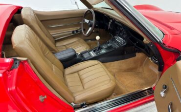 Unknown-Corvette-1968-Torch-Red-Saddle-24