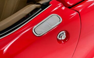 Unknown-Corvette-1968-Torch-Red-Saddle-28