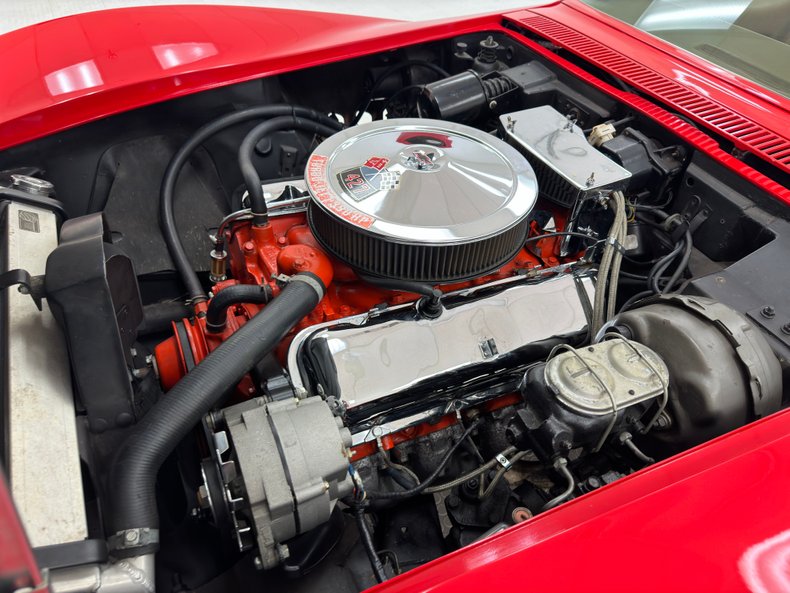 Unknown-Corvette-1968-Torch-Red-Saddle-39