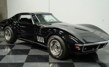Unknown-Corvette-1969-Black-Black-10