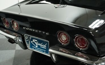 Unknown-Corvette-1969-Black-Black-19