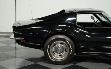 Unknown-Corvette-1969-Black-Black-21