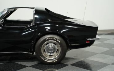 Unknown-Corvette-1969-Black-Black-37