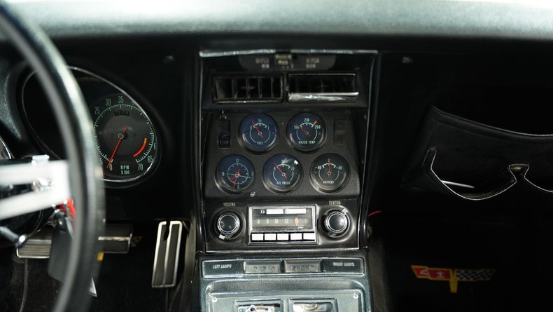 Unknown-Corvette-1969-Black-Black-43