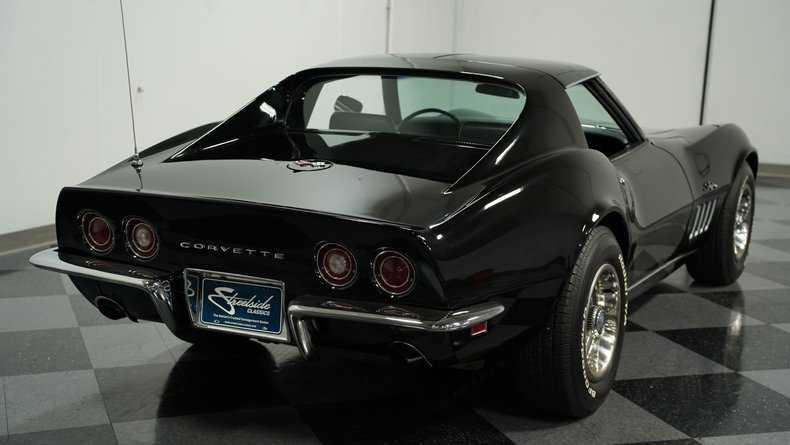 Unknown-Corvette-1969-Black-Black-7
