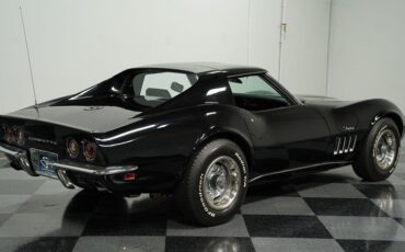 Unknown-Corvette-1969-Black-Black-8