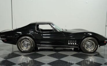Unknown-Corvette-1969-Black-Black-9
