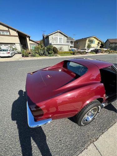 Unknown-Corvette-1969-Burgundy-Black-13