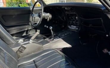 Unknown-Corvette-1969-Burgundy-Black-14
