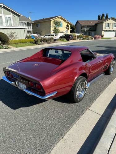 Unknown-Corvette-1969-Burgundy-Black-6