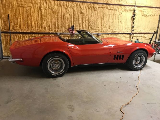 Unknown-Corvette-1969-Red-20