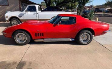 Unknown-Corvette-1969-Red-4