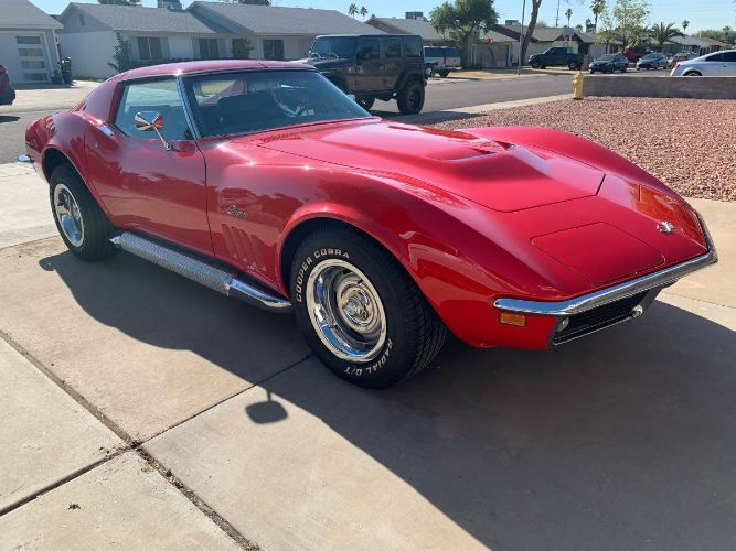 Unknown-Corvette-1969-Red-5