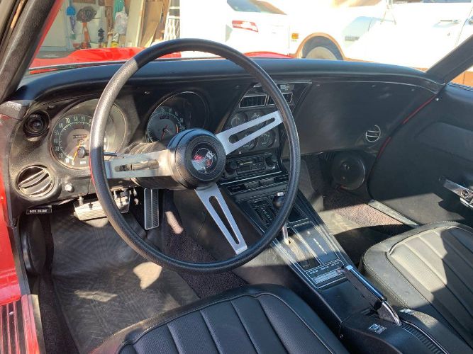 Unknown-Corvette-1969-Red-7