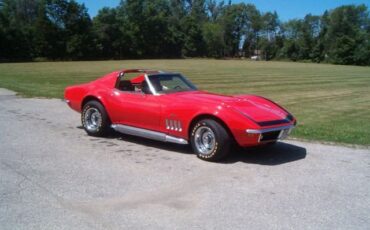 Unknown-Corvette-1969-torch-red-saddle-1