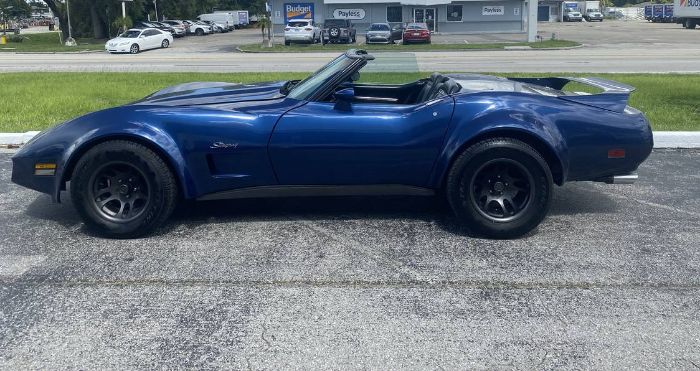 Unknown-Corvette-1970-Blue