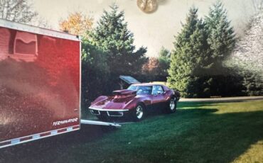 Unknown-Corvette-1970-Burgundy-12