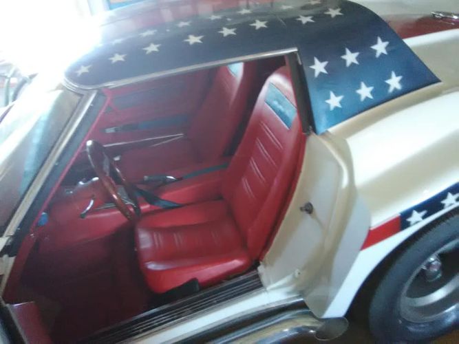 Unknown-Corvette-1970-Custom-Red-7