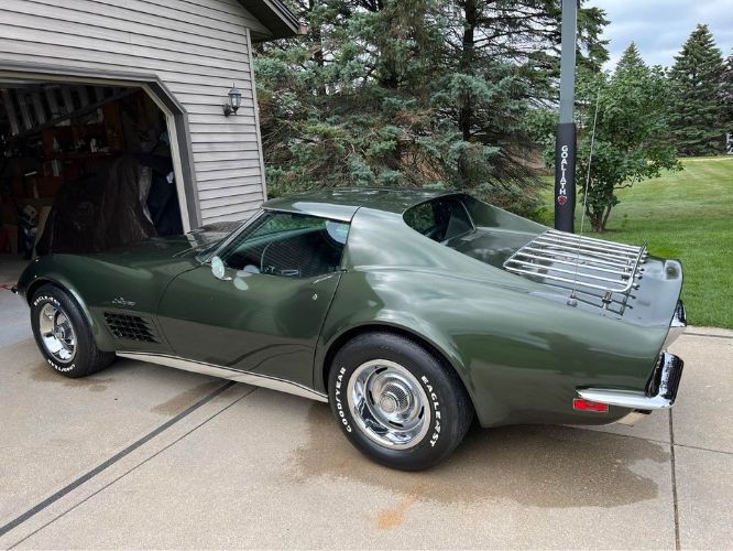 Unknown-Corvette-1970-Green-Green