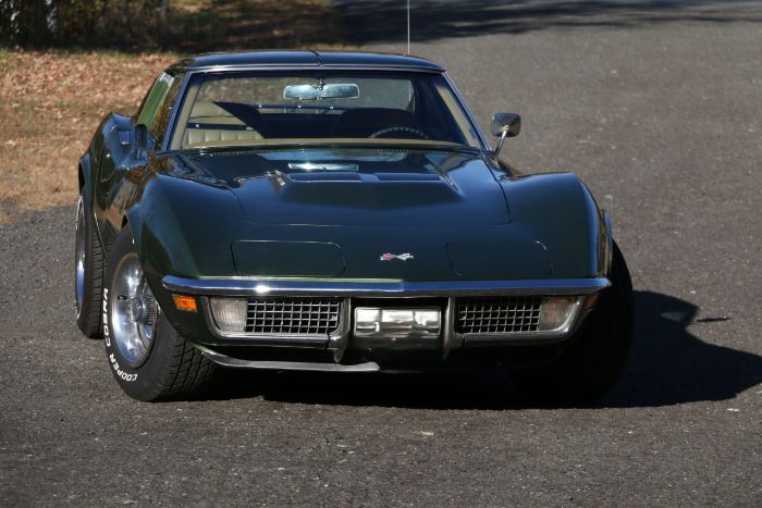 Unknown-Corvette-1970-Green-Tan-1