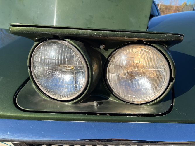 Unknown-Corvette-1970-Green-Tan-13