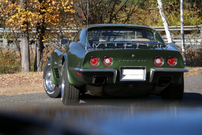 Unknown-Corvette-1970-Green-Tan-4
