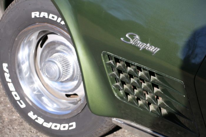 Unknown-Corvette-1970-Green-Tan-8