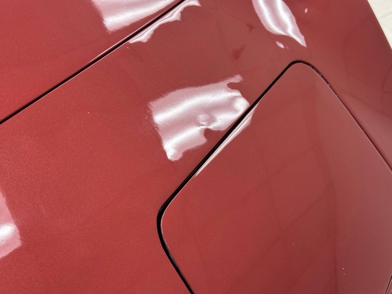 Unknown-Corvette-1970-Marlboro-Maroon-Saddle-32