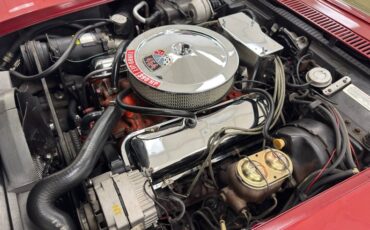 Unknown-Corvette-1970-Marlboro-Maroon-Saddle-36