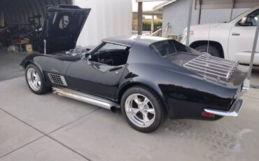 Unknown-Corvette-1971-Black-Black-Leather-1