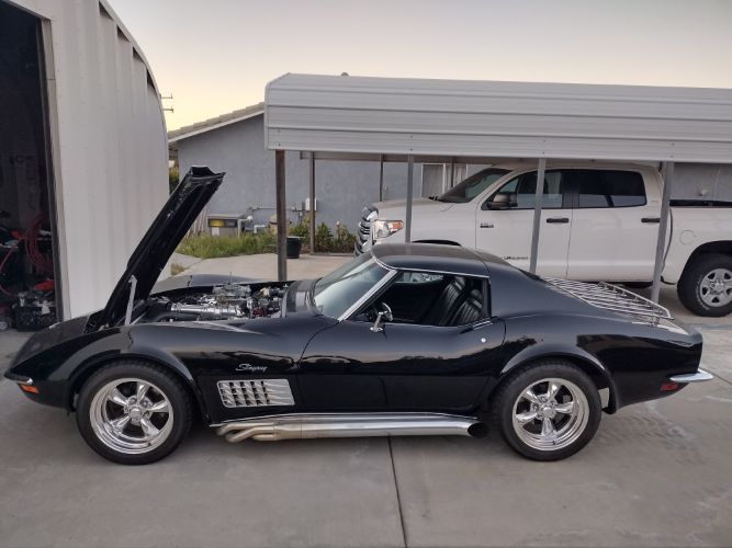 Unknown-Corvette-1971-Black-Black-Leather-4