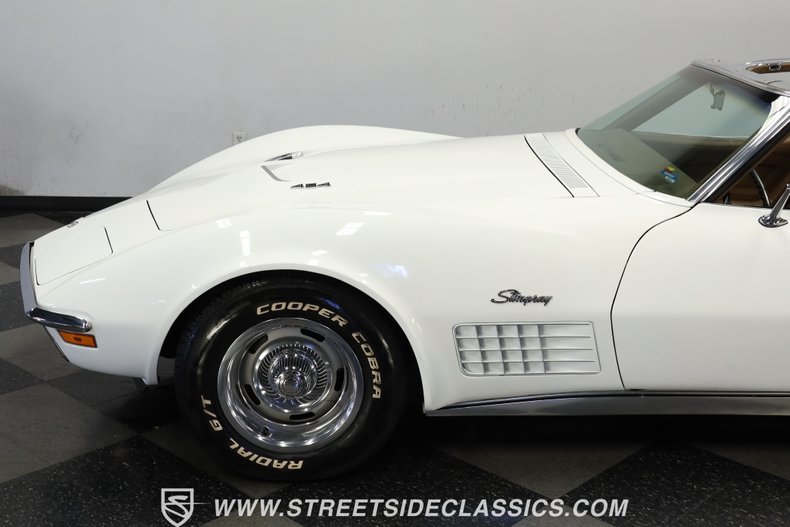 Unknown-Corvette-1971-Classic-White-Saddle-23