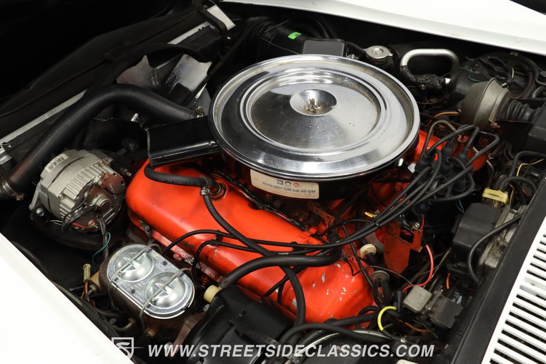 Unknown-Corvette-1971-Classic-White-Saddle-28
