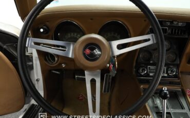 Unknown-Corvette-1971-Classic-White-Saddle-32
