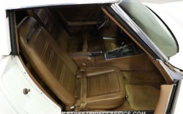 Unknown-Corvette-1971-Classic-White-Saddle-36