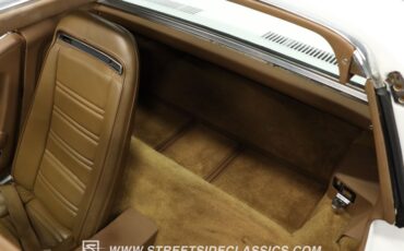 Unknown-Corvette-1971-Classic-White-Saddle-4