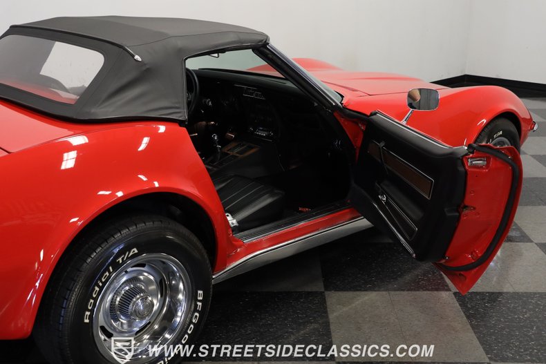 Unknown-Corvette-1971-Red-Black-10
