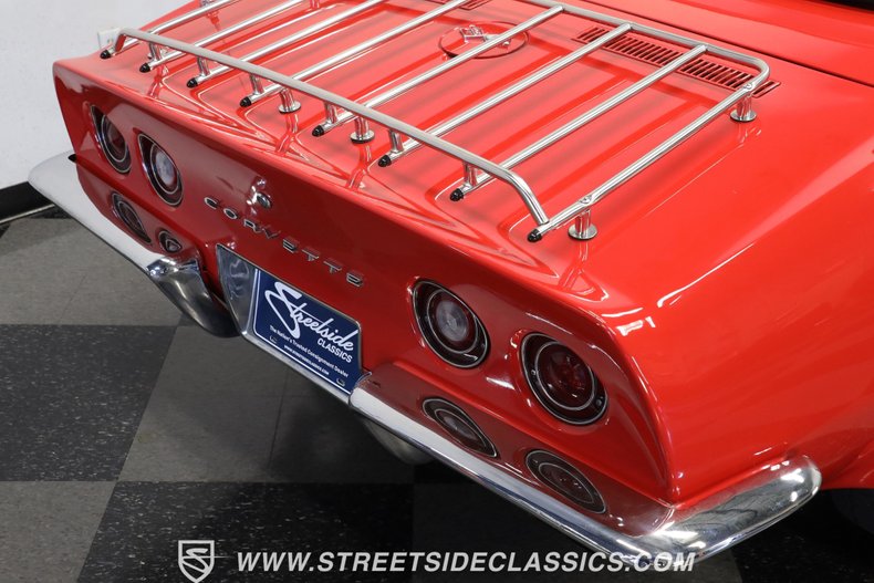 Unknown-Corvette-1971-Red-Black-28