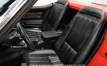 Unknown-Corvette-1971-Red-Black-44