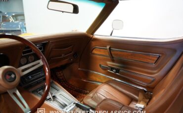 Unknown-Corvette-1971-War-Bonnet-Yellow-Saddle-13