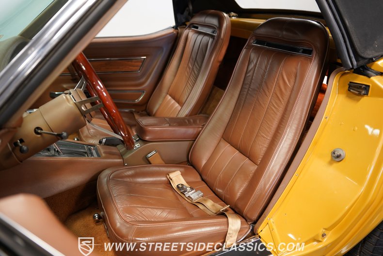 Unknown-Corvette-1971-War-Bonnet-Yellow-Saddle-14